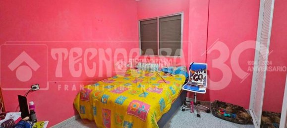 Apartamento de 3 dormitorios en Las Palmas De Gran Canaria, Spain No. 75926 6