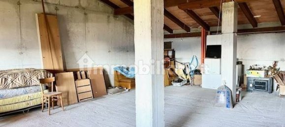 2 Schlafzimmer Haus in Udine, Italy, Nr. 96338 19