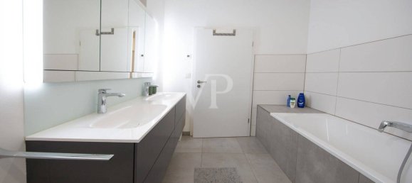 5-salle Appartement à Radebeul, Germany No. 193609 10