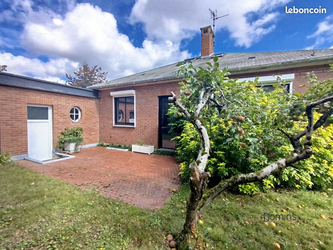 4 bedrooms House in Hem, France No. 362636