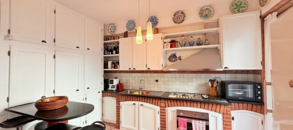 Apartamento de 4 habitaciónes en Monte Argentario, Italy No. 72416 3