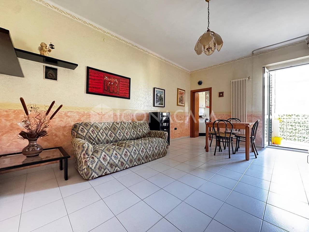 Квартира с 2 комнатами в Матера, Италия № 339227