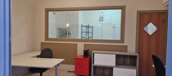 Gewerbliche Immobilie in Bastia Umbra, Italy 38m², Nr. 150956 7