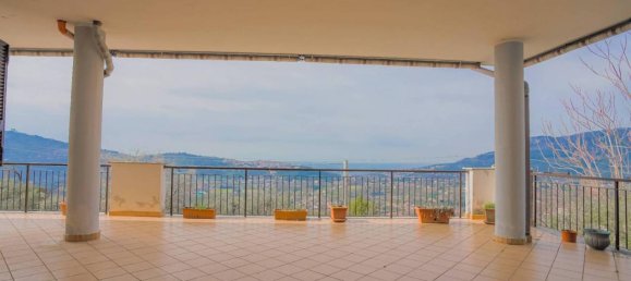 6-salle Villa à Sezze, Italy No. 167870 7