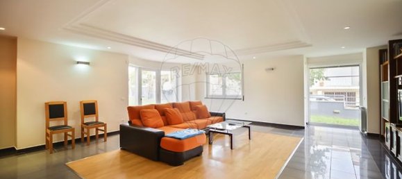 5 bedrooms House in Trofa, Portugal No. 21262 5