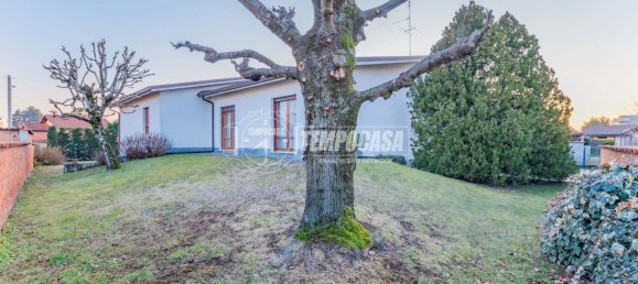 5غرفة فيلا في Inveruno, Italy رقم 171332 22