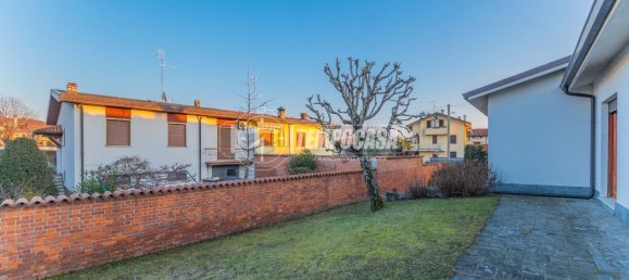 5غرفة فيلا في Inveruno, Italy رقم 171332 39