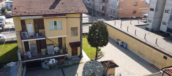8 rooms Villa in Vinovo, Italy No. 28833 37