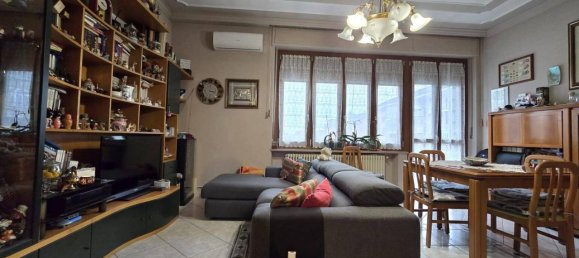 8 rooms Villa in Vinovo, Italy No. 28833 5