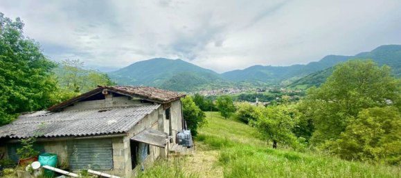 2-salle Maison à Vigano San Martino, Italy No. 30744 2