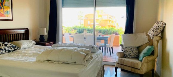 2 bedrooms Apartment in La Duquesa, Spain No. 185395 4