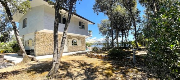 Casa de 4 habitaciónes en Sabaudia, Italy No. 299578 5