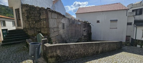 2 Schlafzimmer Haus in Seia, Portugal, Nr. 46768 3