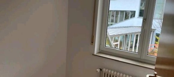 Квартира с 1 спальней в Эслинген, Германия № 368312 3