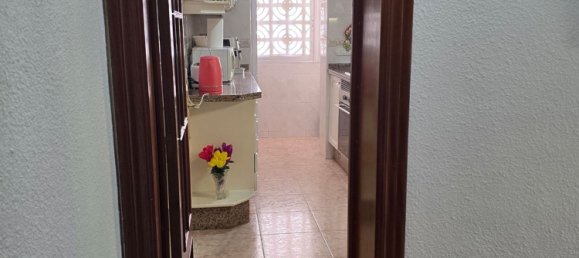 3 Schlafzimmer Wohnung in Alicante, Spain, Nr. 151023 7