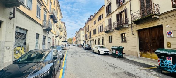 Büro in Turin, Italy 55m², Nr. 115049 4