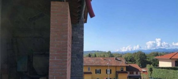 Villa de 4 divisões em Gavirate, Italy N.º 27810 16