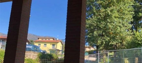 Villa de 4 divisões em Gavirate, Italy N.º 27810 14