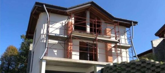 Villa de 4 divisões em Gavirate, Italy N.º 27810 15