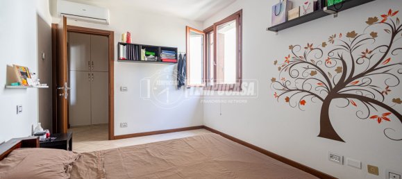 1 bedroom Apartment in Montecchio Emilia, Italy No. 347104 4