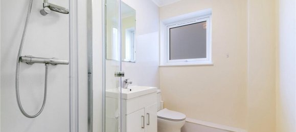 1 bedroom Apartment in Beckenham, United Kingdom No. 3505 7