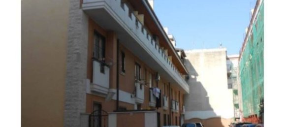 3-salle Appartement à San Severo, Italy No. 265692 8