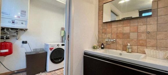 3 bedrooms Villa in Arese, Italy No. 166217 23