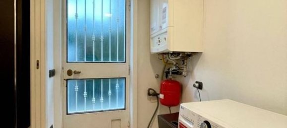 3 bedrooms Villa in Arese, Italy No. 166217 21