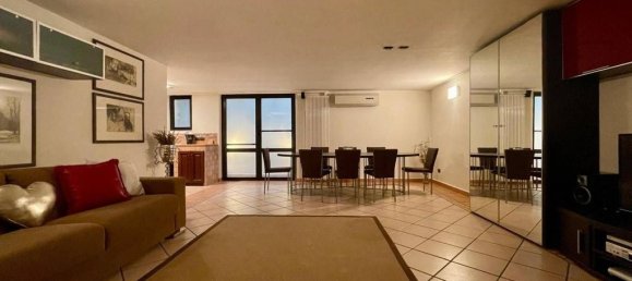 3 bedrooms Villa in Arese, Italy No. 166217 27