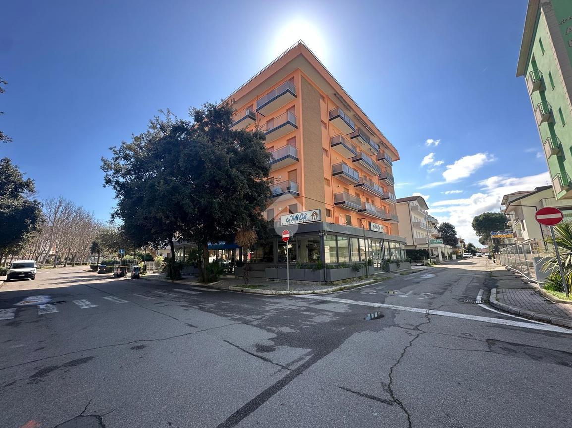 Apartamento de 2 habitaciónes en Cesenatico, Italy No. 5609