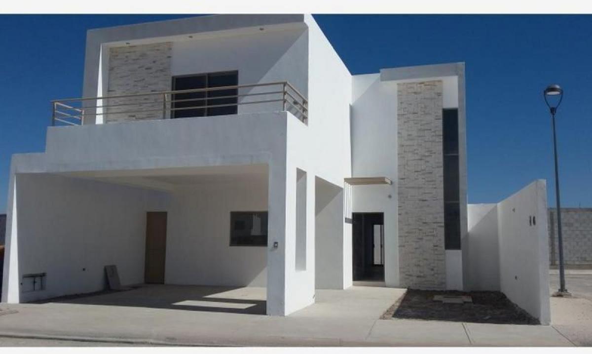 3 bedrooms House in Playa Vicente, Mexico No. 174844
