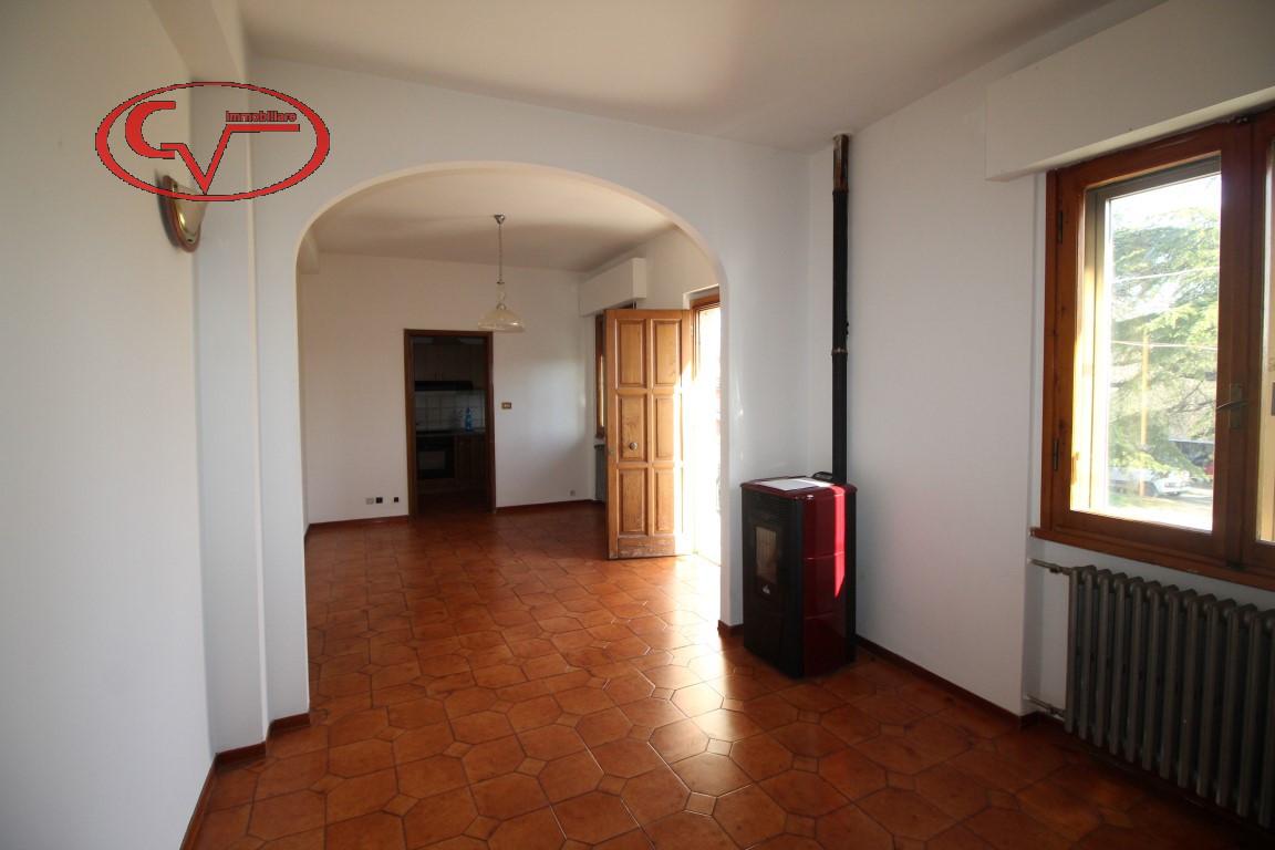 3غرفة شقة في Laterina Pergine Valdarno, Italy رقم 230696