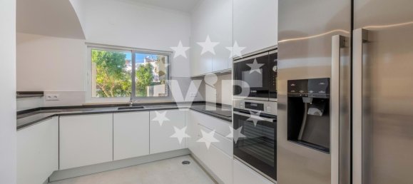 3 bedrooms House in Albufeira, Portugal No. 118260 10