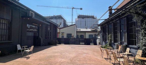 730m² Warehouse in Milan, Italy No. 249813 4