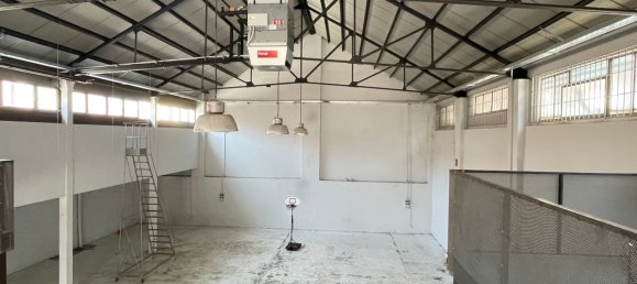 730m² Warehouse in Milan, Italy No. 249813 19
