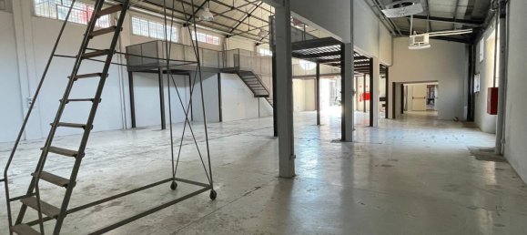 730m² Warehouse in Milan, Italy No. 249813 14