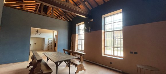 730m² Warehouse in Milan, Italy No. 249813 38