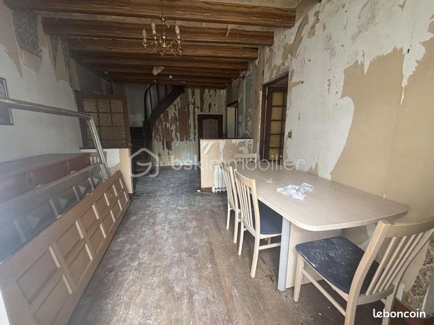 3 bedrooms House in Deux-Sevres, France No. 301411