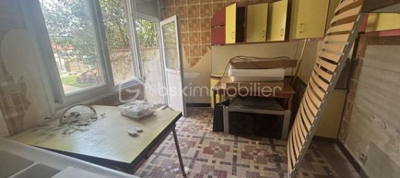 3 bedrooms House in Deux-Sevres, France No. 301411 6