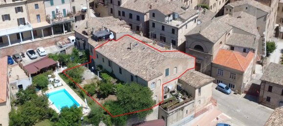 3 bedrooms House in Ripatransone, Italy No. 356535 4