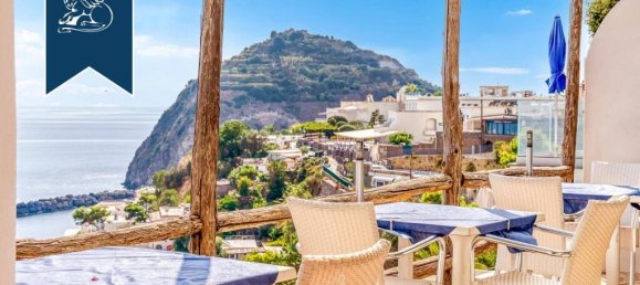 9 bedrooms Hotel in Naples, Italy No. 354923 8