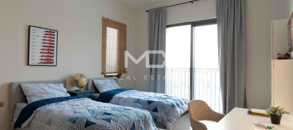 5 bedrooms Villa in Abu Dhabi, UAE No. 47954 12