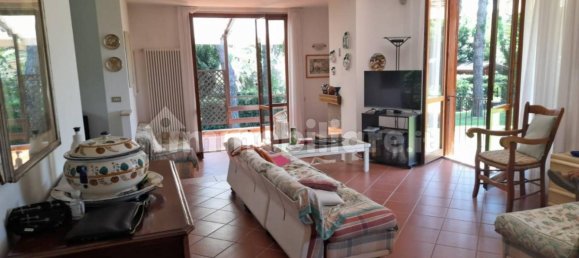 7 bedrooms Villa in Massa, Italy No. 349462 6