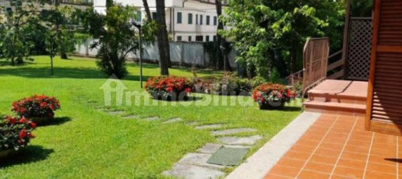 7 bedrooms Villa in Massa, Italy No. 349462 8