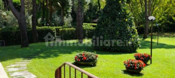 7 bedrooms Villa in Massa, Italy No. 349462 3