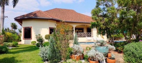 Haus in Pattaya, Thailand 240m², Nr. 77457 30