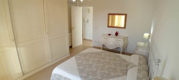 4 bedrooms Villa in Pietrasanta, Italy No. 85583 26