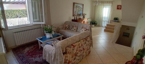 4 bedrooms Villa in Pietrasanta, Italy No. 85583 15