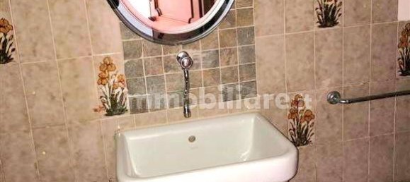 2غرفة عقار تجاري في Terni, Italy رقم 284595 7