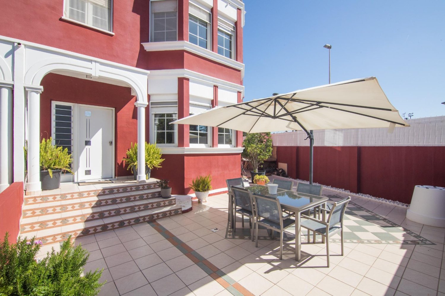 4 bedrooms House in Alicante, Spain No. 243568